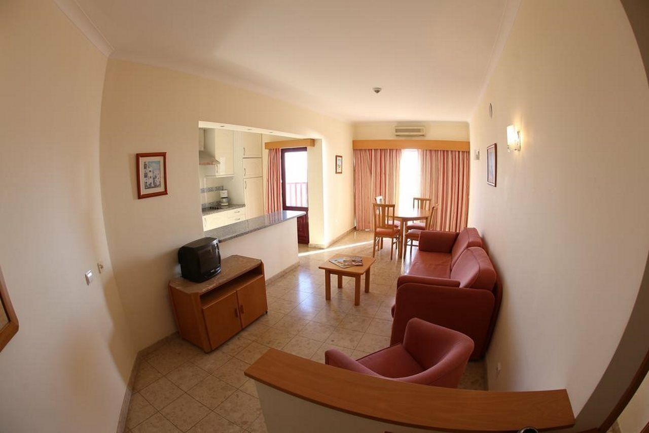 Club Praia Mar Portimão Extérieur photo